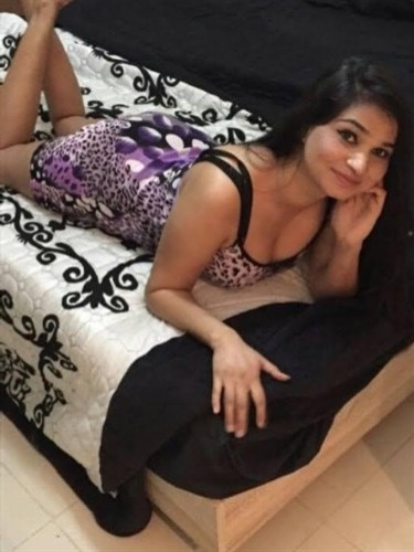 Warunika, sesso in Padova id3737