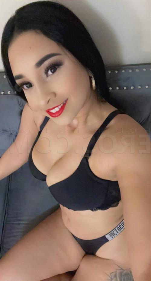 Nadhima, escort in Foggia id6197